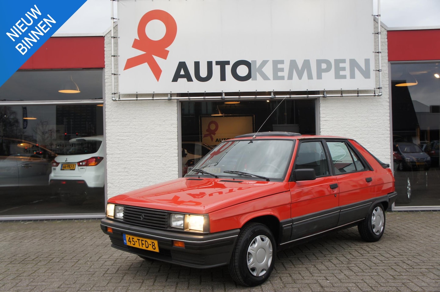 renault-11-r-11-automatic-wie-zorgt-ervoor-dat-ik-een-mooie-klassieker-blijf.jpg