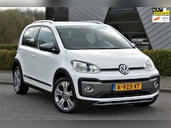 Volkswagen Up! - cross 1.0 TSI | 90PK | BJ 2017 | STOELVERWAMRING | 16INCH | LED INTERIEUR | FACELIFT |