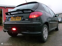 Peugeot 206 - 1.6 XS (geen APK geen kat) MOOIE AUTO