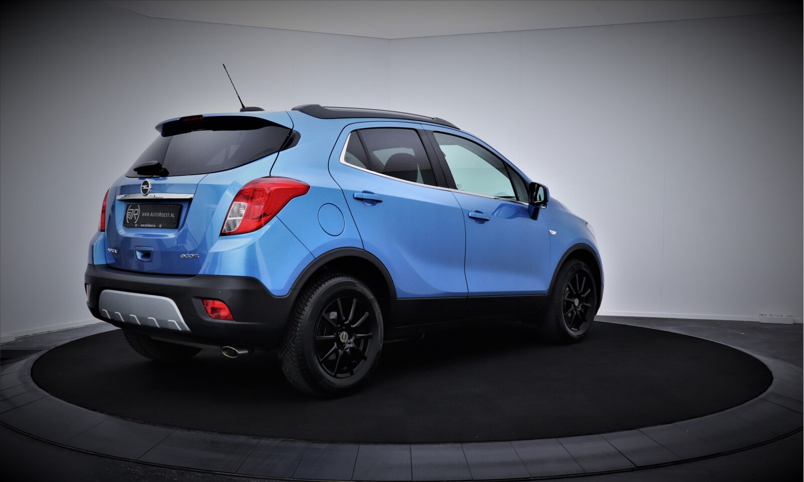 opel-mokka-1-4-turbo-innovation-xenon-stoel-vw-lmv-navi-stuur-vw-half-leer.jpg
