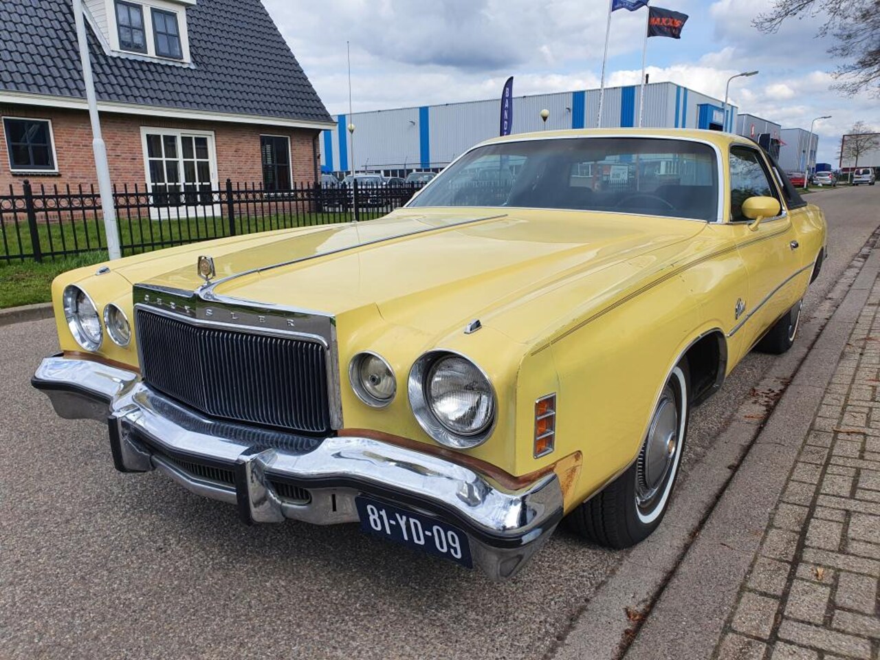 Chrysler Cordoba 5 9 V8 1976 1976 Benzine Occasion Te Koop Op Autowereld Nl
