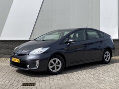 Toyota Prius - 1.8 Comfort Navi Trekhaak Clima Cruise NL Auto