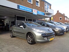Peugeot 207 - CC 1.6-16V VTI