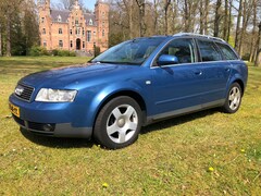 Audi A4 Avant - 2.4 Exclusive MT V6
