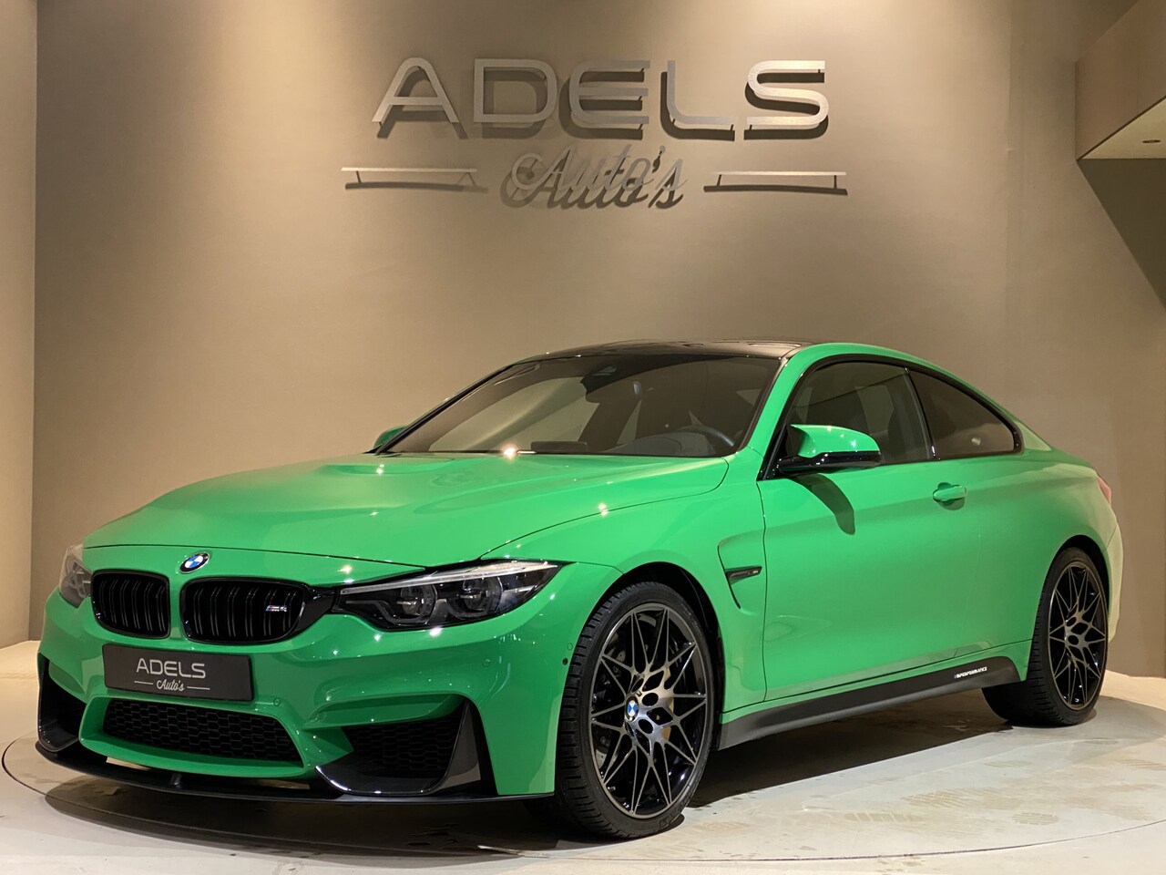 Bmw 4 Serie Coupe Competition Facelift Signal Green Individual Keramische Remmen Carbon Pakket 18 Benzine Occasion Te Koop Op Autowereld Nl