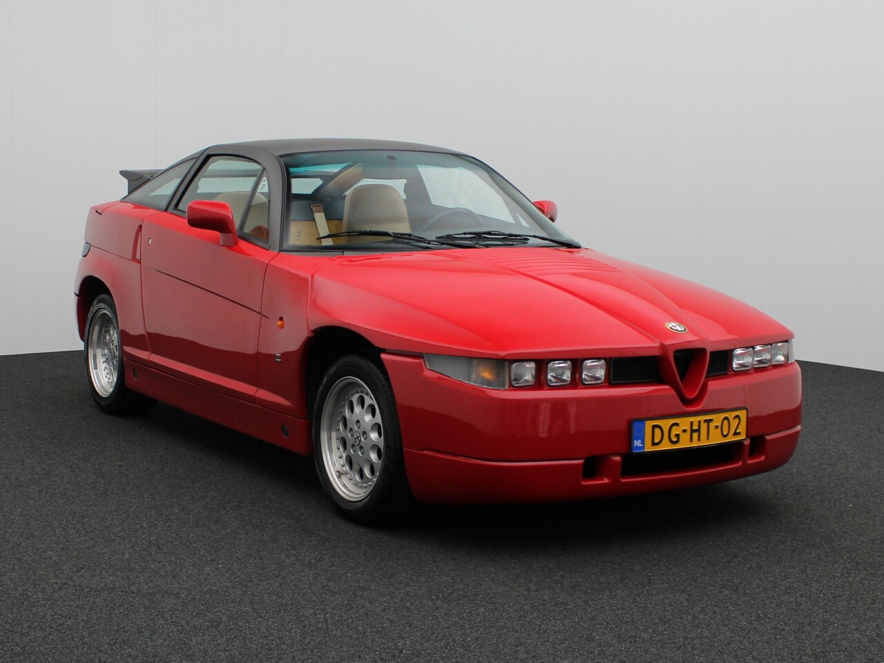 alfa-romeo-sz-3-0-sz-coupe-eerste-eigenaar-volledig-origineel.jpg