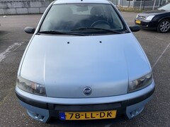 Fiat Punto - 1.2 Active