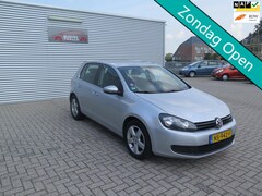 Volkswagen Golf - 1.6 Trendline 5 drs vele opties, airco centrale deurvergr. cd elektrische ramen, getint gl