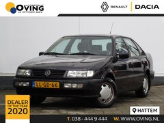Volkswagen Passat - 1.8 CL SDN 66KW E2 - Youngtimer - Ruime vakantieauto - Nieuwe APK