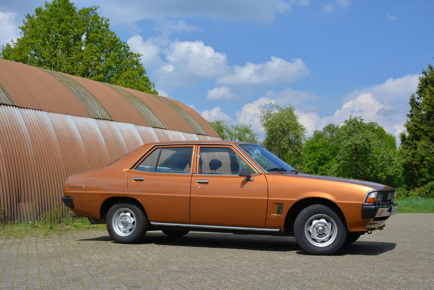 mitsubishi-galant-1-6-sigma-gl-1978-origineel-nederlands-inmiddels-extreem-zeldzaam-model-belastingvrij.jpg