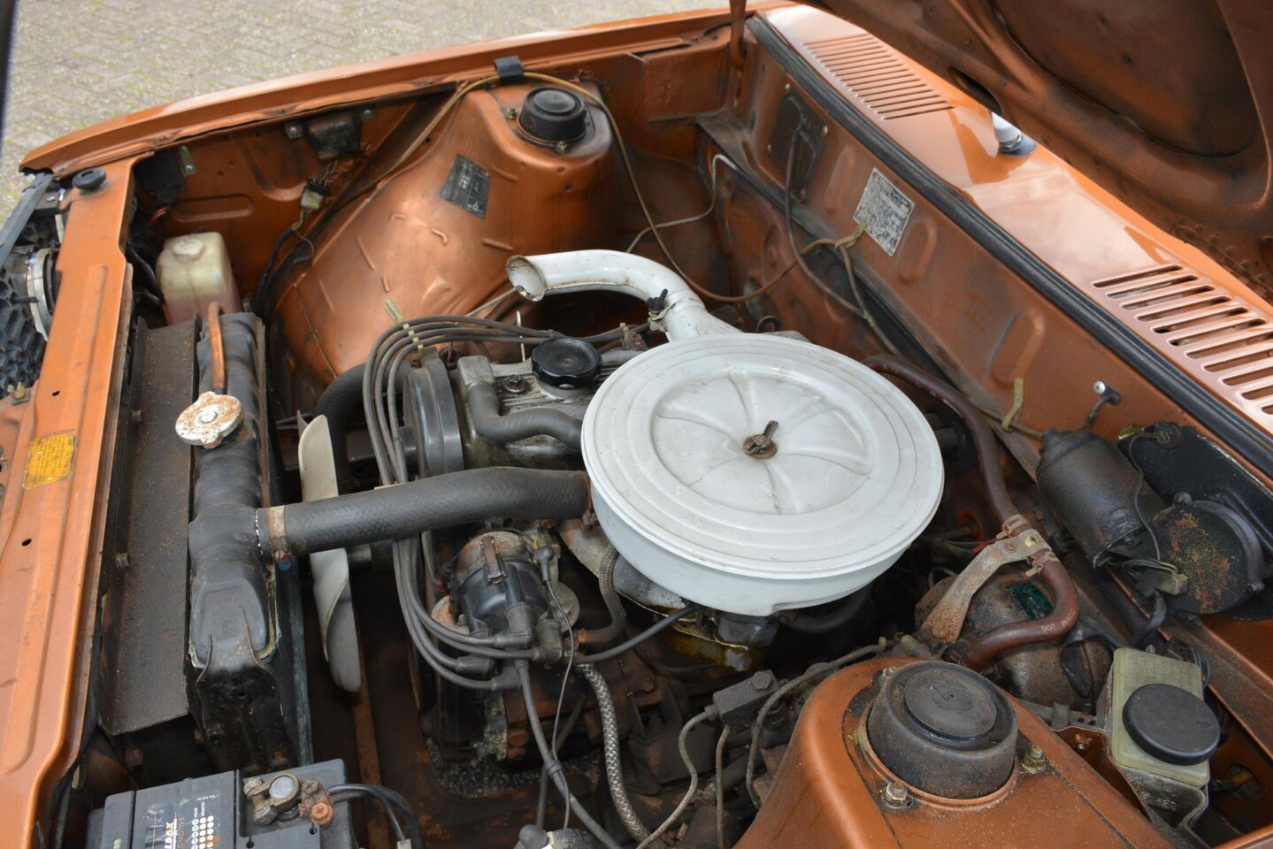 mitsubishi-galant-1-6-sigma-gl-1978-origineel-nederlands-inmiddels-extreem-zeldzaam-model-belastingvrij.jpg