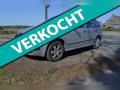 Skoda Fabia Combi - 1.4-16V Choice airco apk tot 29-3-2022