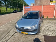 Peugeot 206 - 1.4 XR