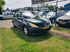 Peugeot 307 - 1.6-16V XS