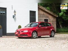 Alfa Romeo 147 - 3.2 V6 GTA
