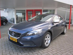 Volvo V40 - 1.6 T3 150PK NAVI ONDERHOUDSHISTORY AANWEZIG