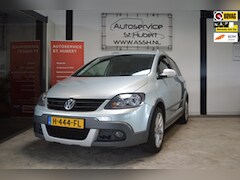 Volkswagen Golf - 1.4 TSI Cross