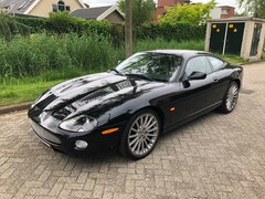 Jaguar XKR - 4.2 V8 Coupé Supercharged
