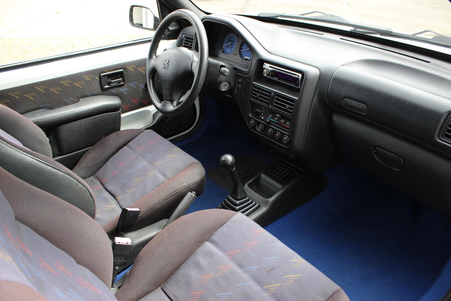 peugeot-106-1-6-rallye-meer-fotos-volgen.jpg
