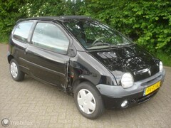 Renault Twingo - 1.2 Air APK 5-2022 Rijdbare zijschade