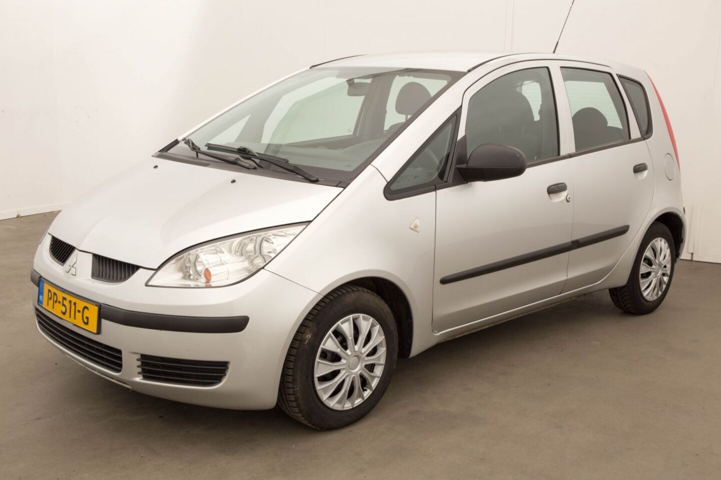 Mitsubishi Colt - 1.1 Airco - AutoWereld.nl