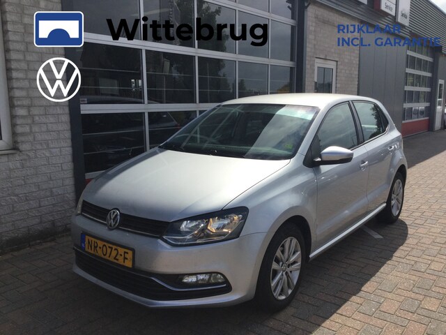 witte polo auto