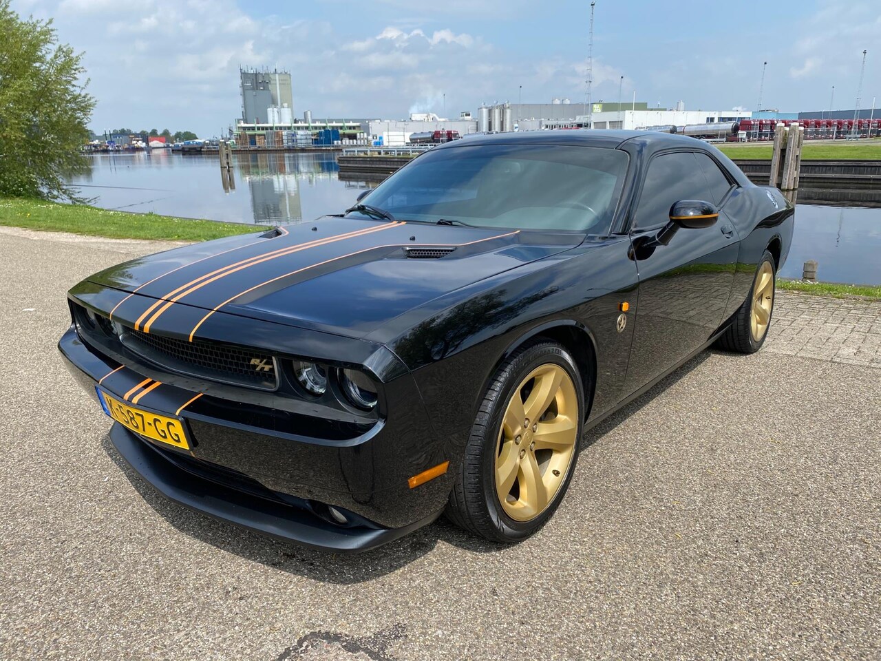 Dodge Challenger R T 5 7 V8 Hemi 380pk Angel Eyes Texas Ed inch Led Kanon 12 Benzine Occasion Te Koop Op Autowereld Nl