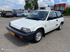 Honda Civic - 1.2 Special Aantoonbaar 1e eig nw apk nw staat