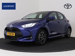 Toyota Yaris - 1.5 Hybrid Dynamic | Navigatie | Multimedia | Parkeer sensoren | Camera |