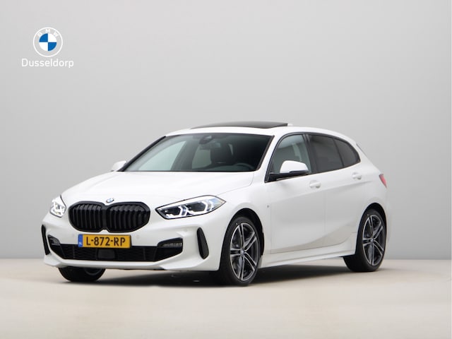 Aanpassing gen Beoefend BMW 1-serie 118i High Executive M-Sport-Panorama dak-Leder 2021 Benzine -  Occasion te koop op AutoWereld.nl