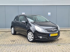 Opel Corsa - 1.4-16V Cosmo