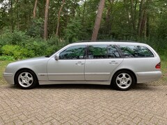 Mercedes-Benz E-klasse Combi - 270 CDI Avantgarde Select