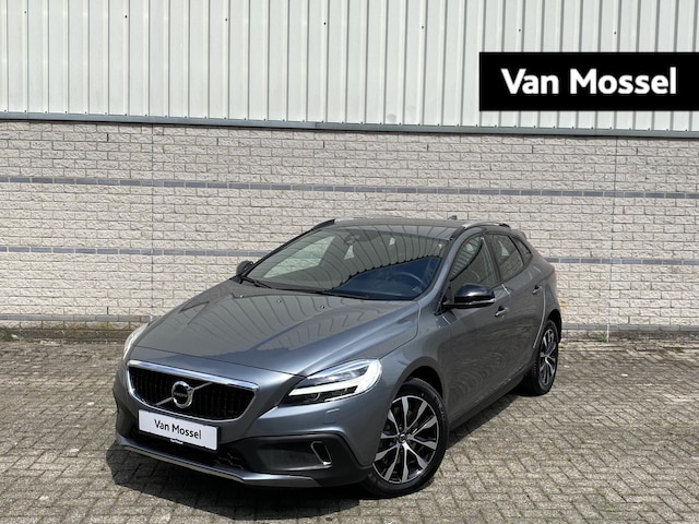 Volvo V40 Cross Country Te Koop ngeboden Bekijk 2 Volvo V40 Cross Country Occasions Uit Op Autowereld Nl