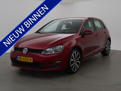 Volkswagen Golf - 1.6 TDI 5-DEURS + NAVIGATIE / 18 INCH LMV