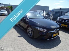 Mercedes-Benz A-klasse - 180 AMG Ambie Mbux camera DAB+ Dyna.select