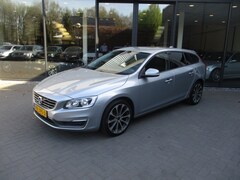 Volvo V60 - D3 2.0D 5-Cil Business, Navi, Climate, Pdc, Cruise,