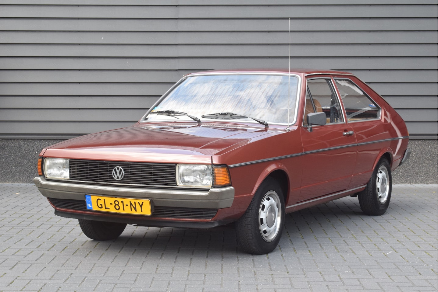 volkswagen-passat-1-6-ls-1-6-75pk-ls.jpg