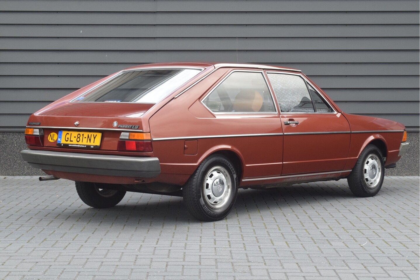 volkswagen-passat-1-6-ls-1-6-75pk-ls.jpg