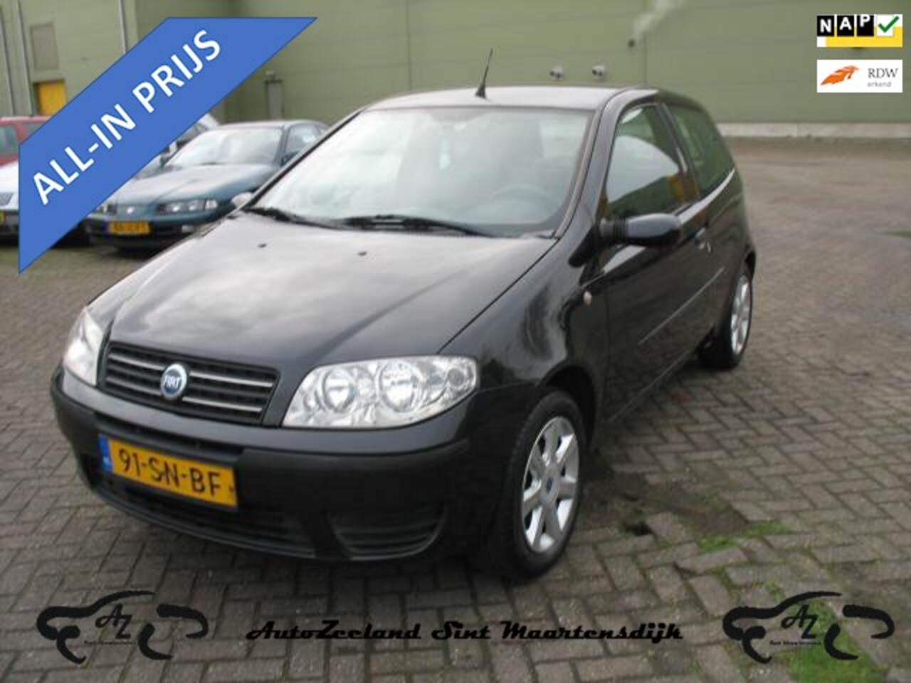 Fiat Punto - 1.4-16V Young 1.4-16V Young - AutoWereld.nl