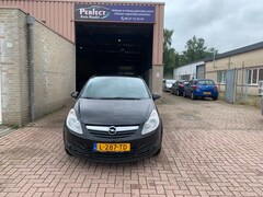 Opel Corsa - 1.2-16V Selection
