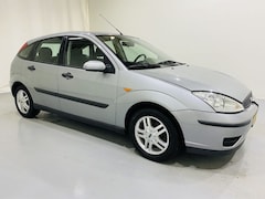 Ford Focus - 1.6-16V Cool Edition