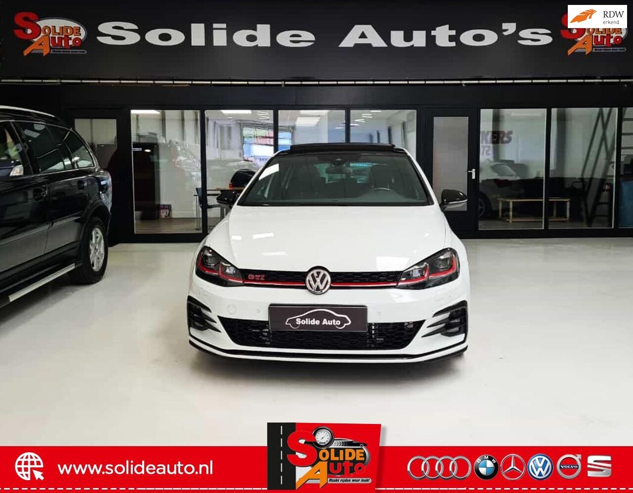 Volkswagen Golf - 2.0 TSI GTI Performance 2.0 TSI GTI Performance, Panoramadak, Virtual cockpit 245pk - AutoWereld.nl
