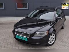Volvo V50 - 2.5 T5 Summum, bijna alle opties, bijtel vriendelijk