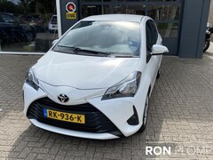 Toyota Yaris - 1.0 VVT-i Comfort Airco/ Elektrische ramen