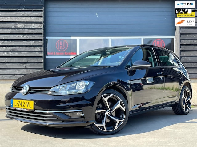 vredig Vergelijkbaar Sportman Volkswagen Golf 1.5 TSI DSG Automaat Carplay Lmv Pdc 2020 Benzine - Occasion  te koop op AutoWereld.nl
