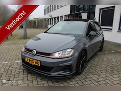 Volkswagen Golf - 2.0 TSI GTI TCR