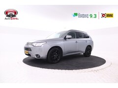Mitsubishi Outlander - 2.0 PHEV Instyle Leer, Schuifdak, Climate control, Stoelverwarming
