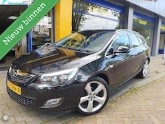 Opel Astra Sports Tourer - 1.4 Turbo GT Navigatie div optie's