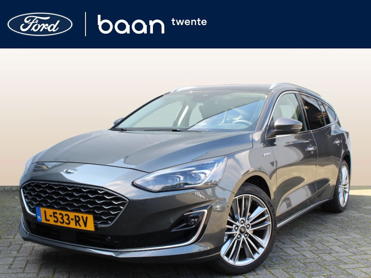 Ford Focus Wagon Hybrid Vignale Panoramdak UIT VOORRAAD LEVERBAAR 2021 Occasion te koop AutoWereld.nl