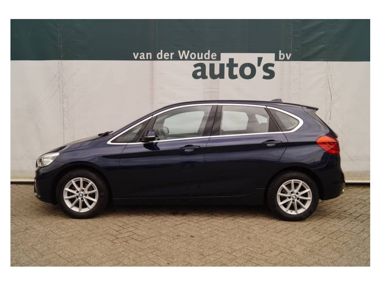 BMW 2-Serie - 214d Active Executive -LEER-NAVI-XENON- - AutoWereld.nl